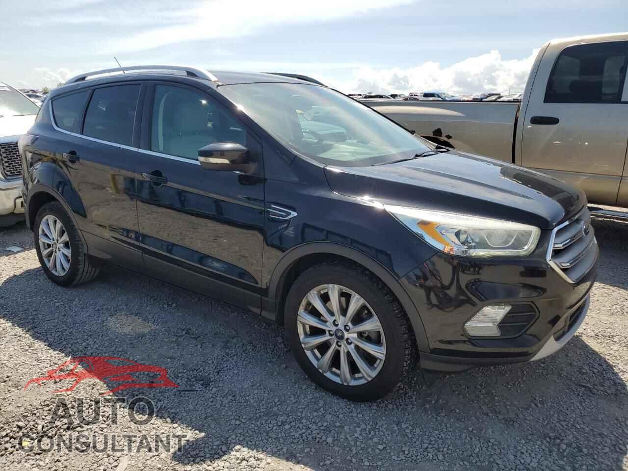 FORD ESCAPE 2017 - 1FMCU0J90HUB46445