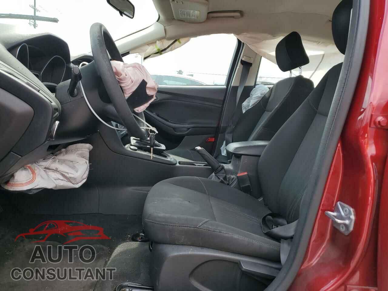 FORD FOCUS 2017 - 1FADP3FE1HL296227