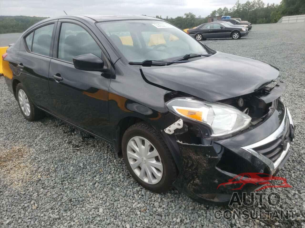 NISSAN VERSA 2017 - 3N1CN7AP6HL823813