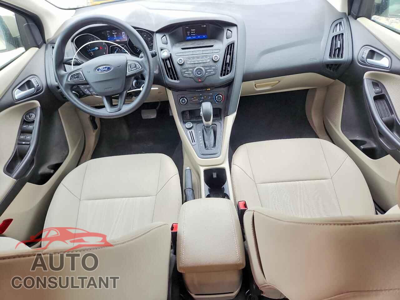 FORD FOCUS 2017 - 1FADP3K23HL284379