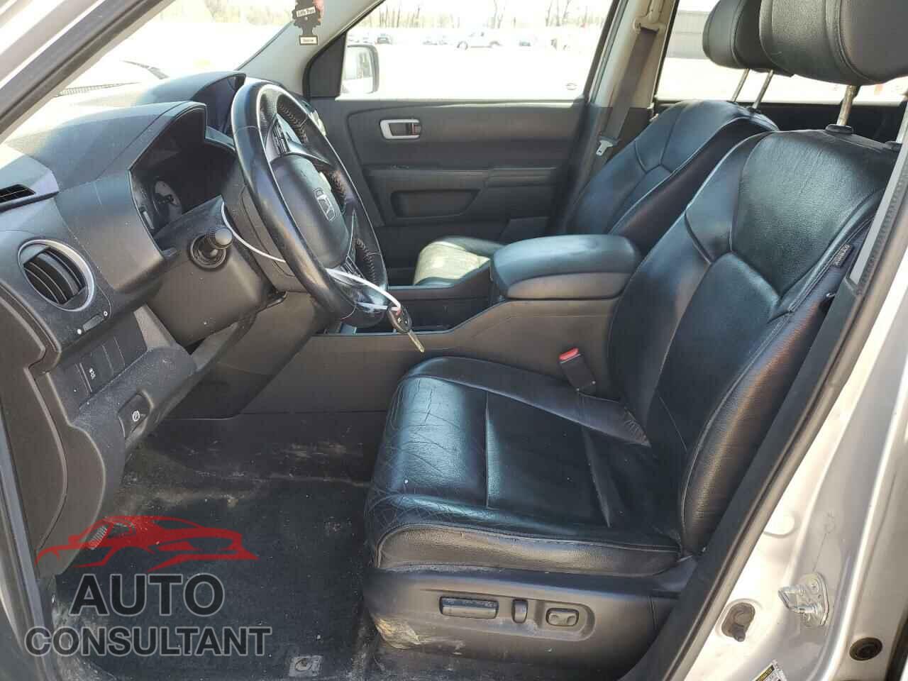 HONDA PILOT 2012 - 5FNYF4H55CB047393