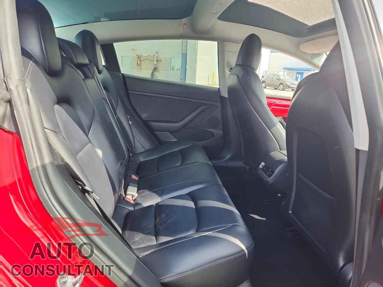 TESLA MODEL 3 2022 - 5YJ3E1EA5NF246184