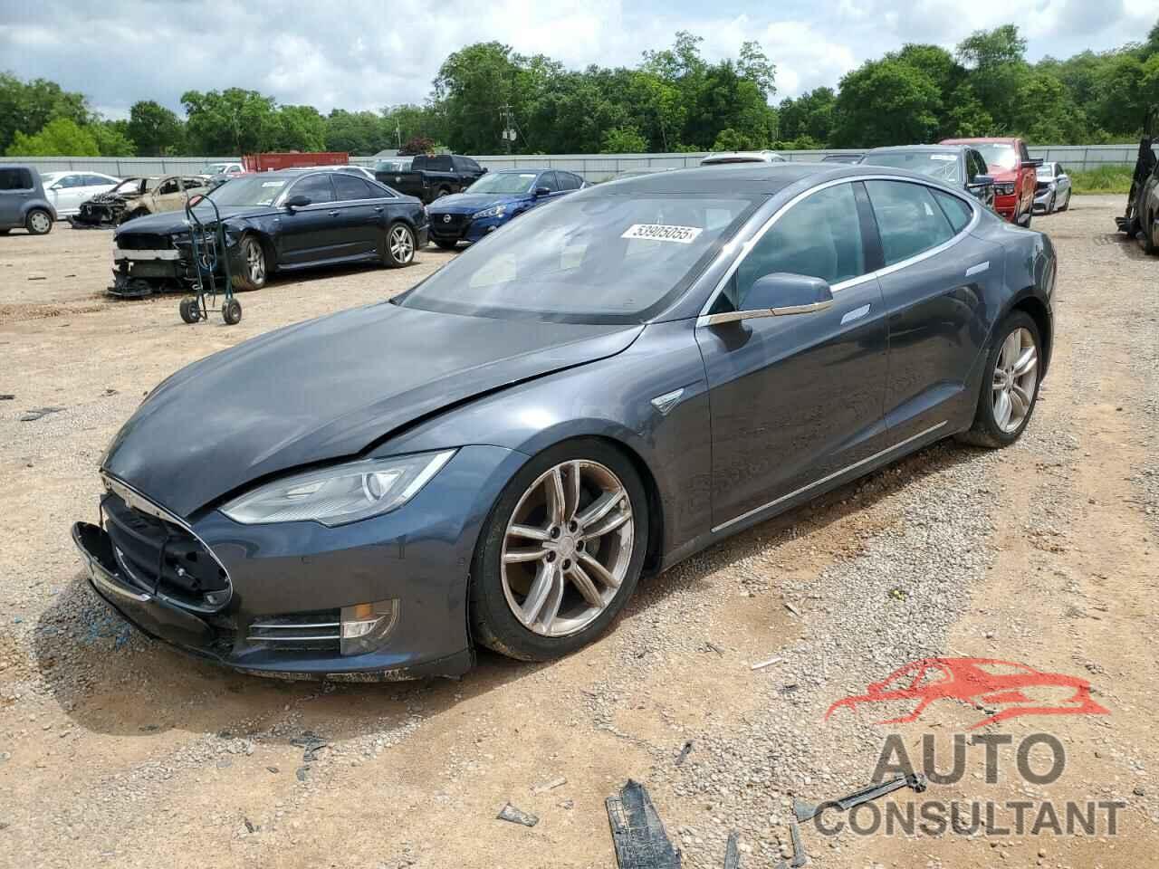 TESLA MODEL S 2015 - 5YJSA1E27FF114383