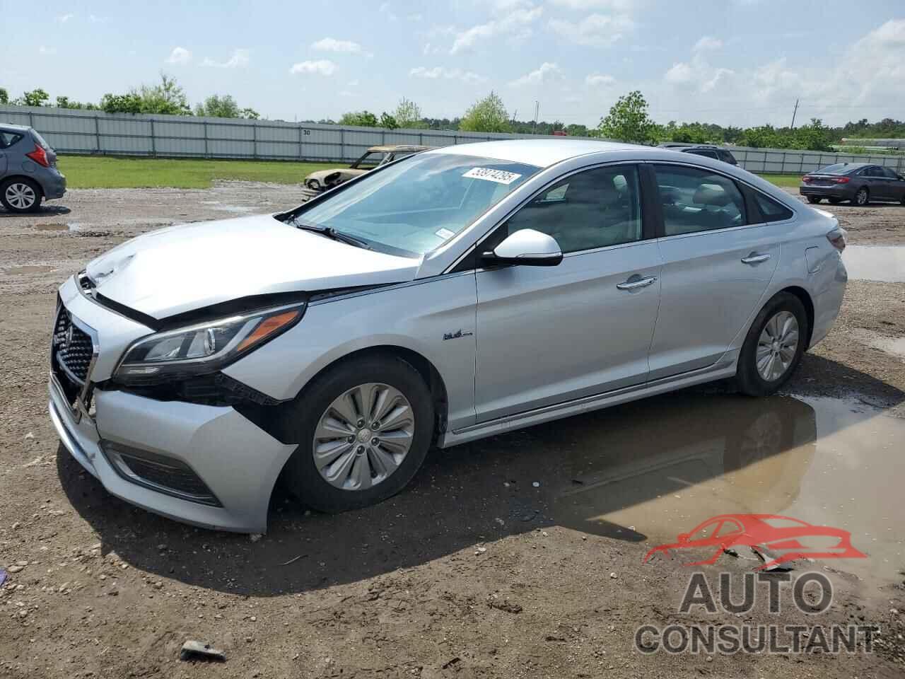HYUNDAI SONATA 2017 - KMHE24L17HA055591
