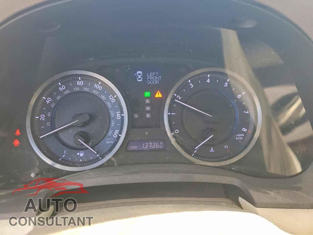 LEXUS IS 2012 - JTHCF5C2XC5055387