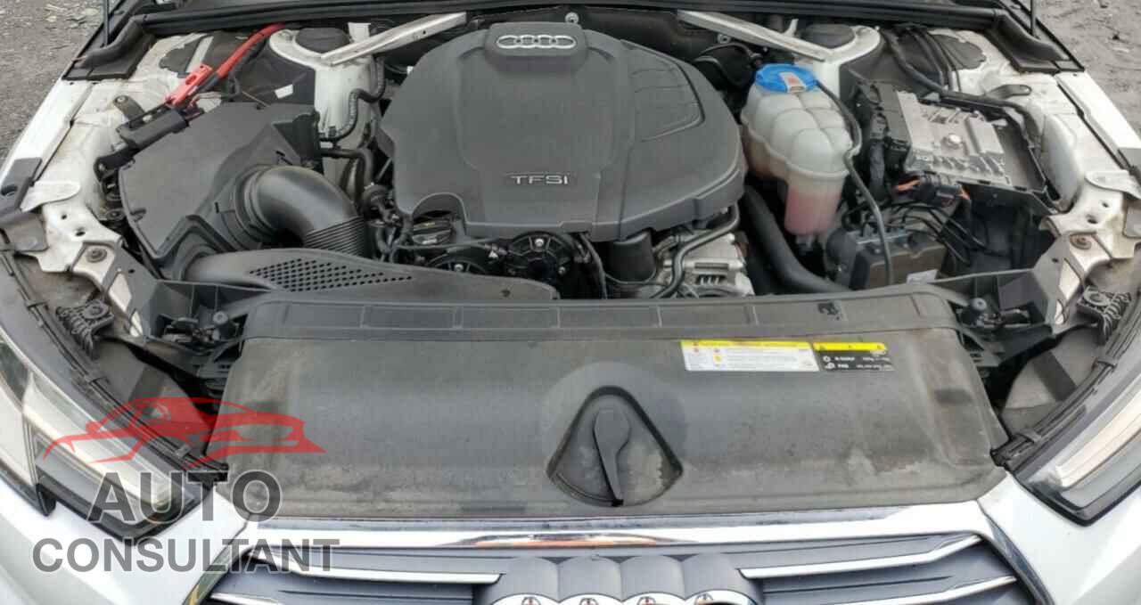 AUDI A4 2018 - WAUDNAF46JA072199