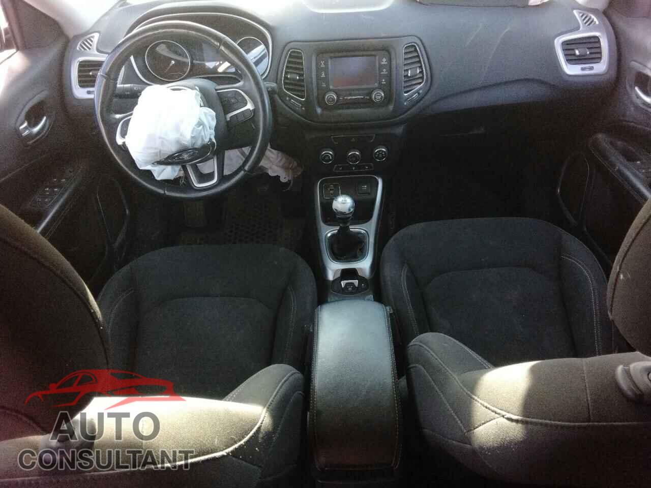 JEEP COMPASS 2017 - 3C4NJCABXHT643474