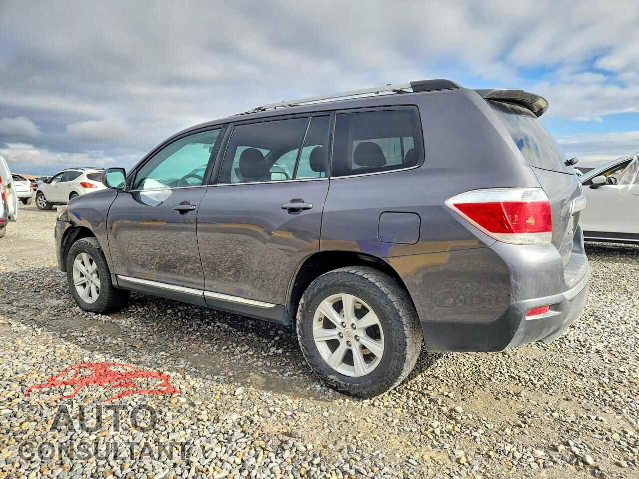 TOYOTA HIGHLANDER 2013 - 5TDBK3EH0DS190033