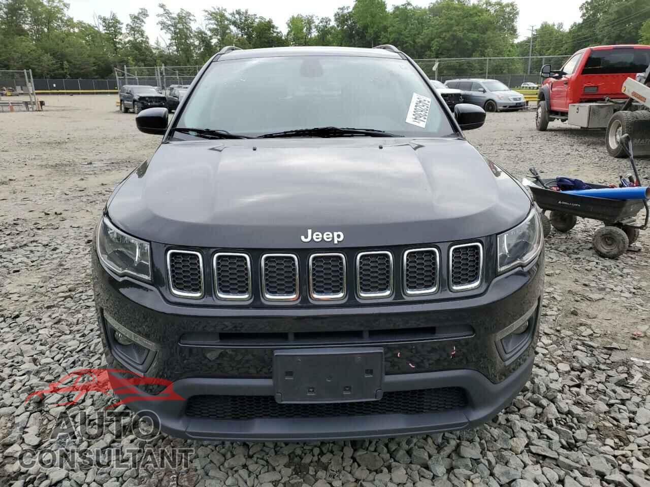 JEEP COMPASS 2017 - 3C4NJDBB6HT627552