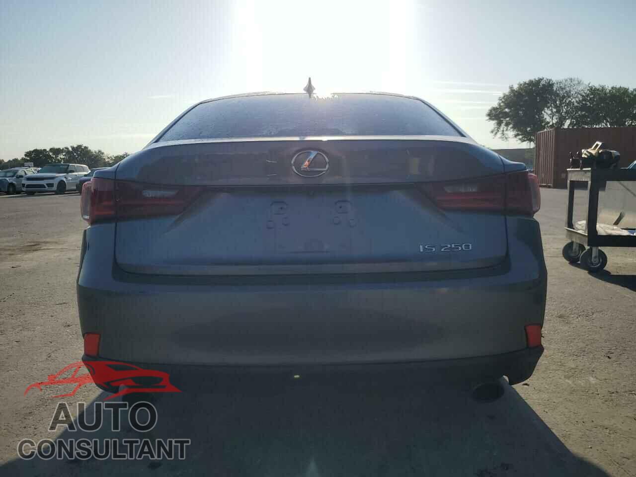 LEXUS IS 2014 - JTHBF1D27E5007822