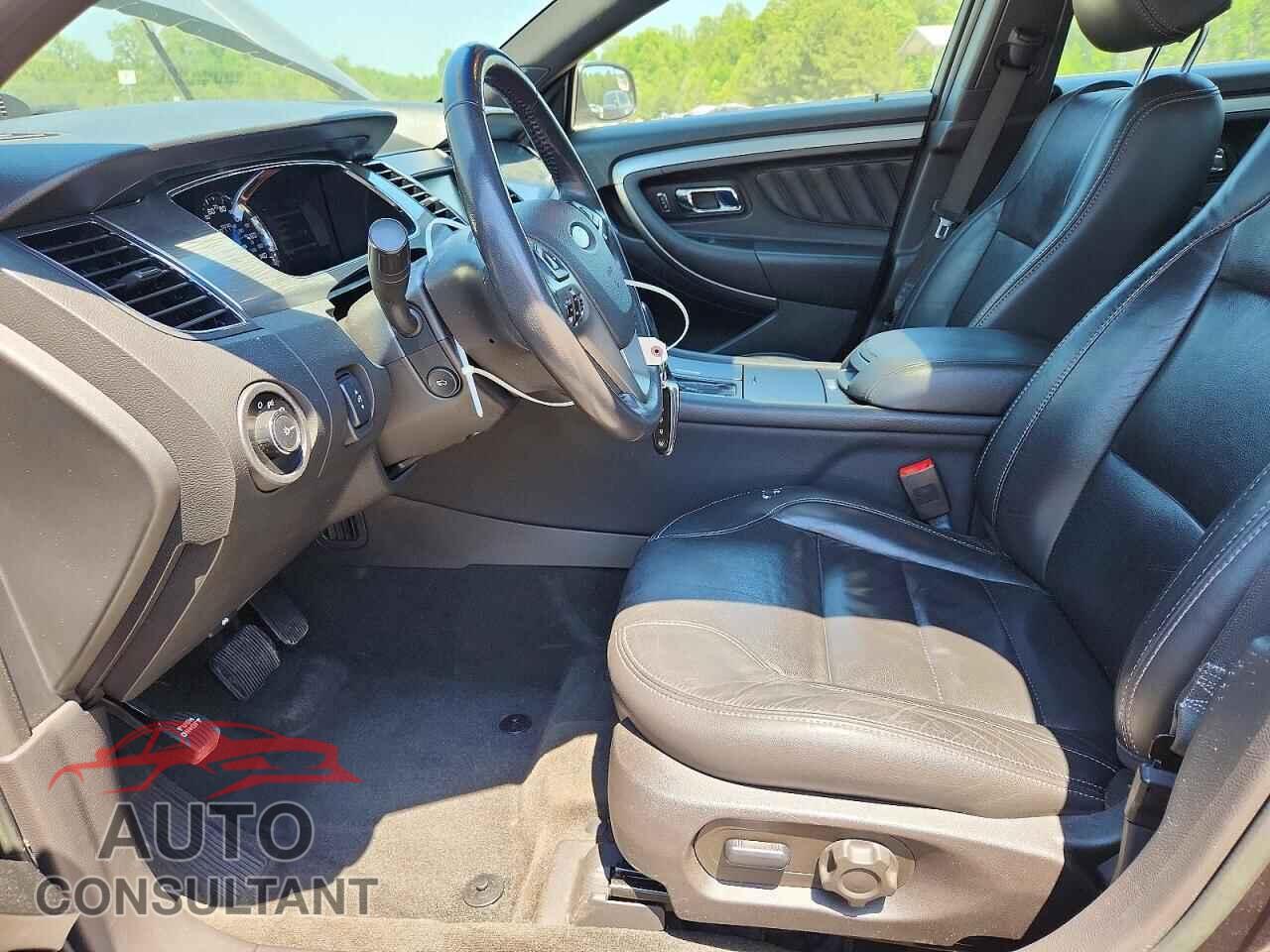 FORD TAURUS 2015 - 1FAHP2E85FG120553