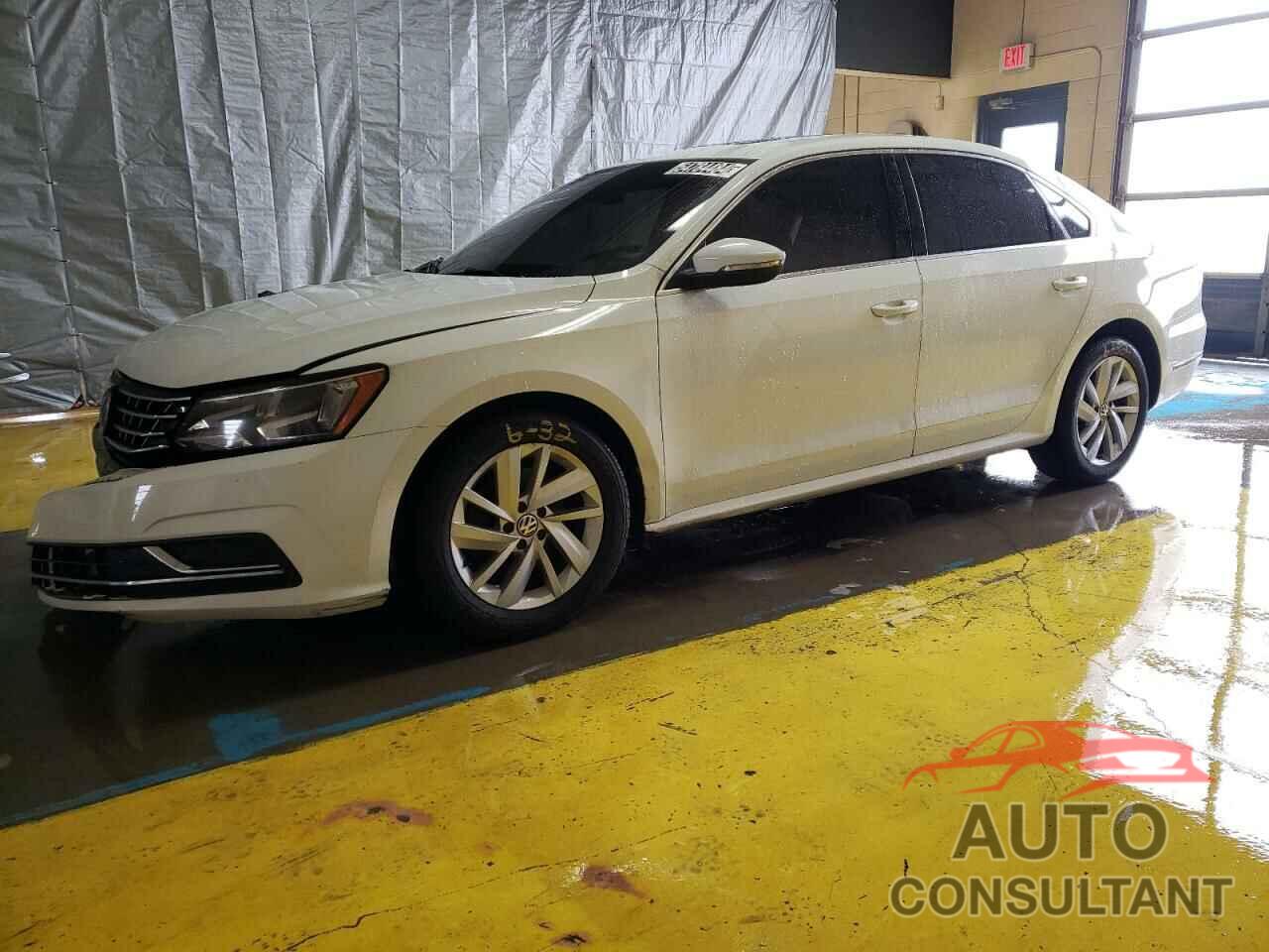 VOLKSWAGEN PASSAT 2018 - 1VWBA7A31JC012677