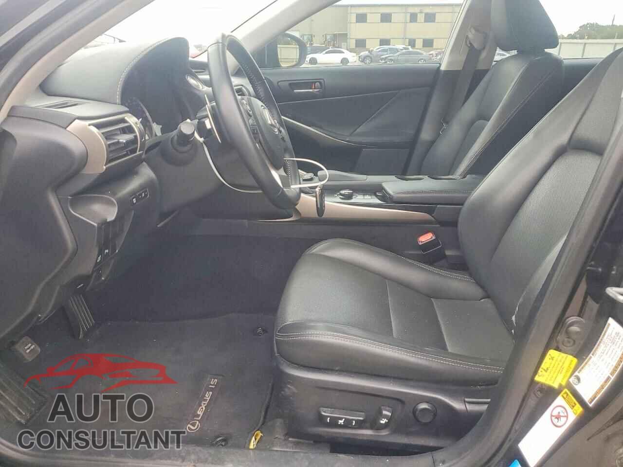 LEXUS IS 2014 - JTHBF1D23E5021605