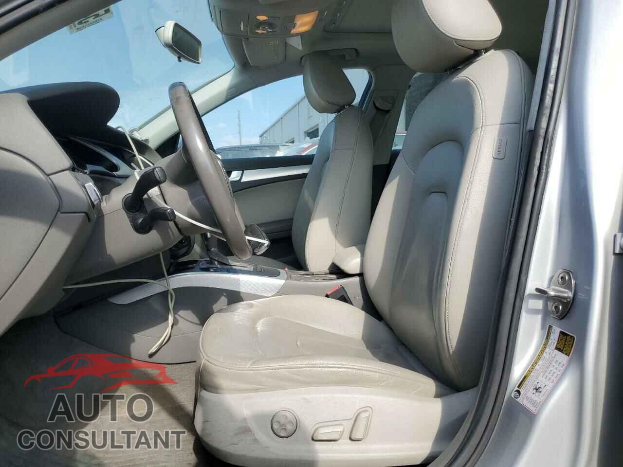 AUDI A4 2011 - WAUBFAFL3BN040574