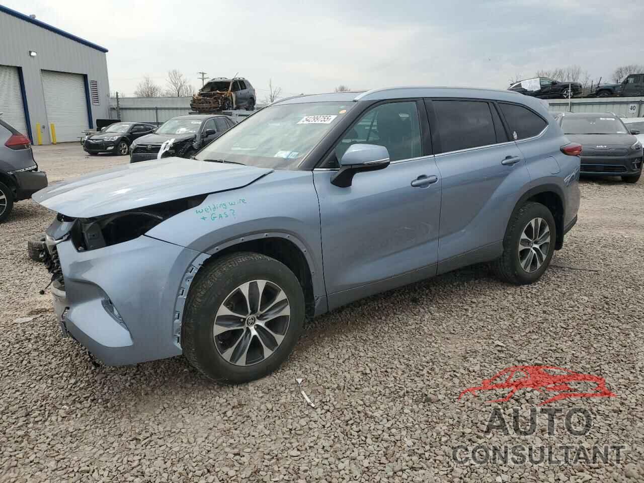 TOYOTA HIGHLANDER 2022 - 5TDGZRBHXNS229849