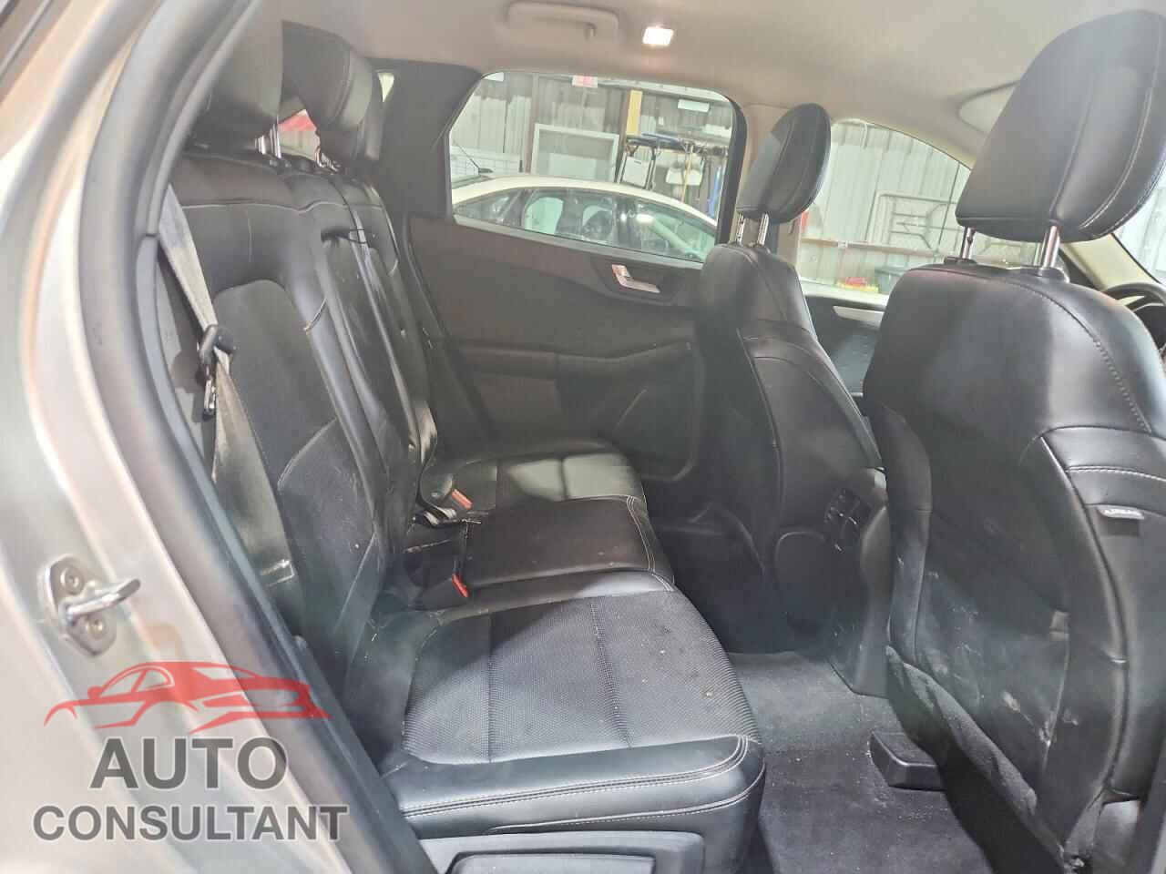 FORD ESCAPE 2020 - 1FMCU0H61LUA11575