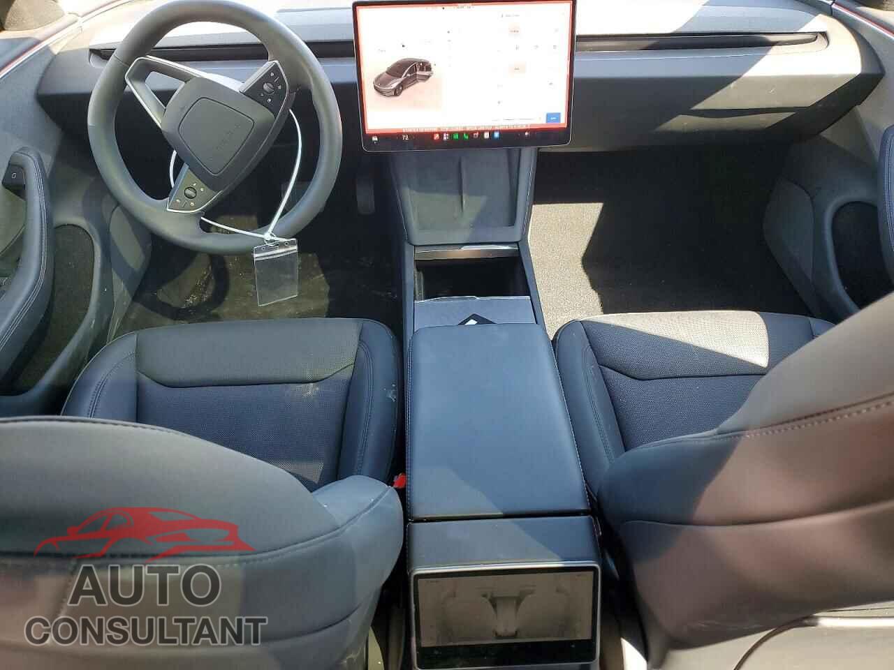 TESLA MODEL 3 2025 - 5YJ3E1EA7SF996696