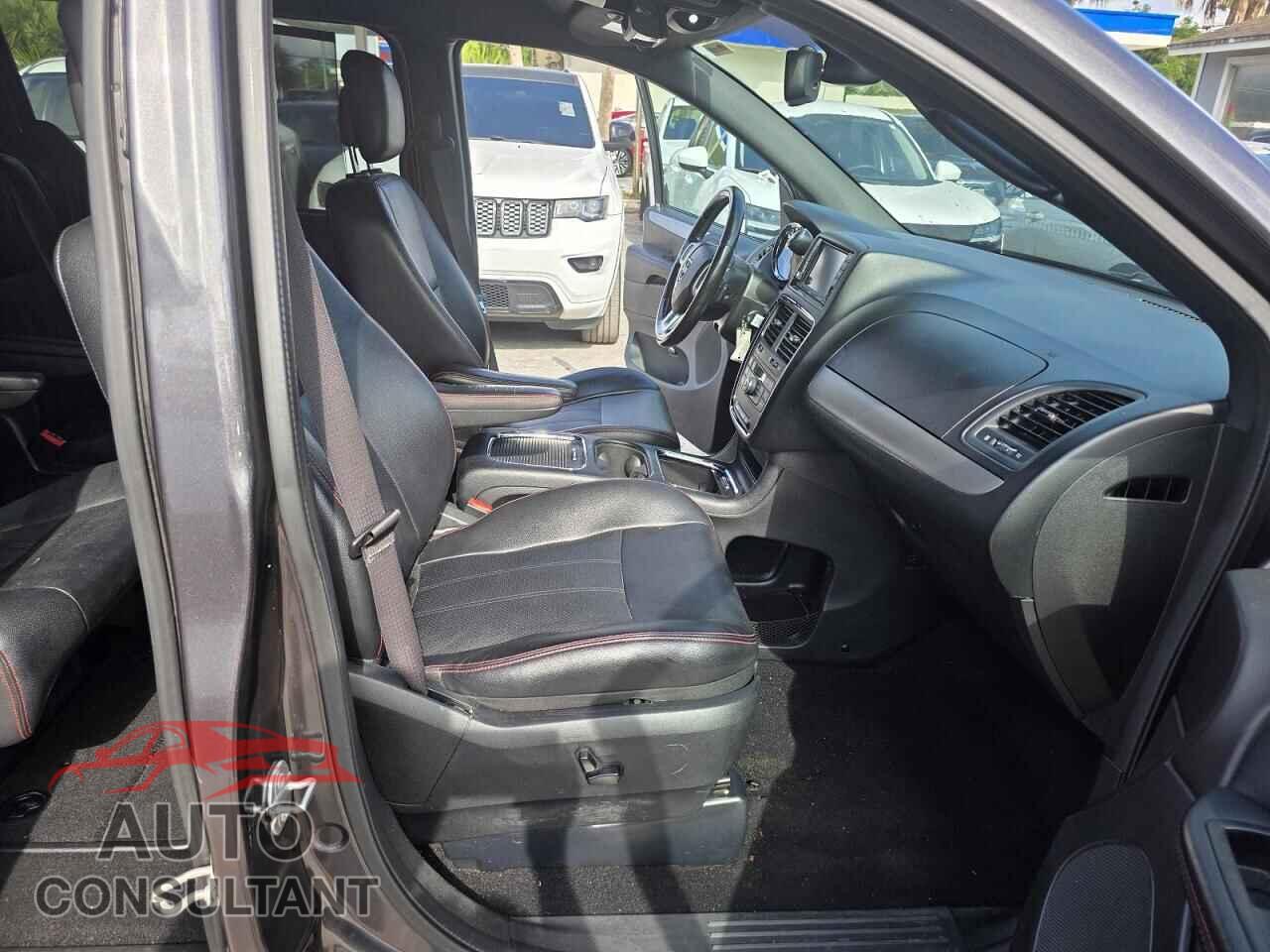 DODGE CARAVAN 2019 - 2C4RDGEGXKR760102