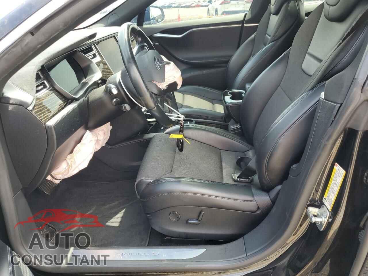 TESLA MODEL S 2017 - 5YJSA1E11HF202534