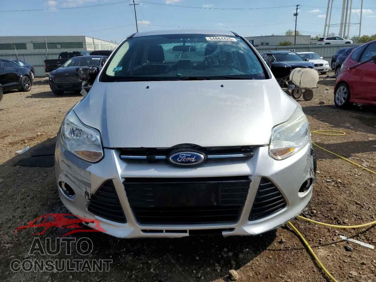 FORD FOCUS 2013 - 1FADP3E21DL275766