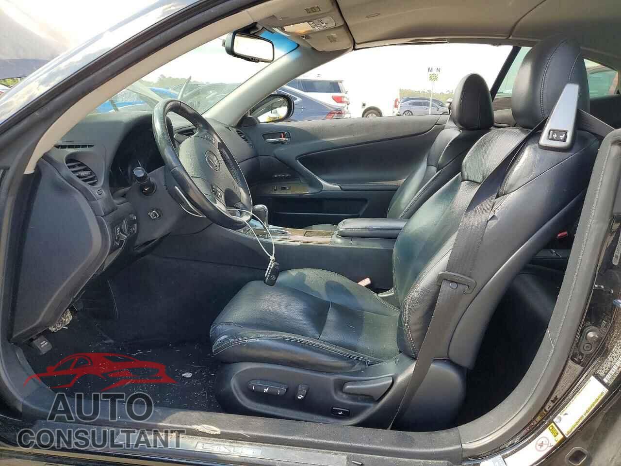 LEXUS IS 2010 - JTHFE2C20A2502953