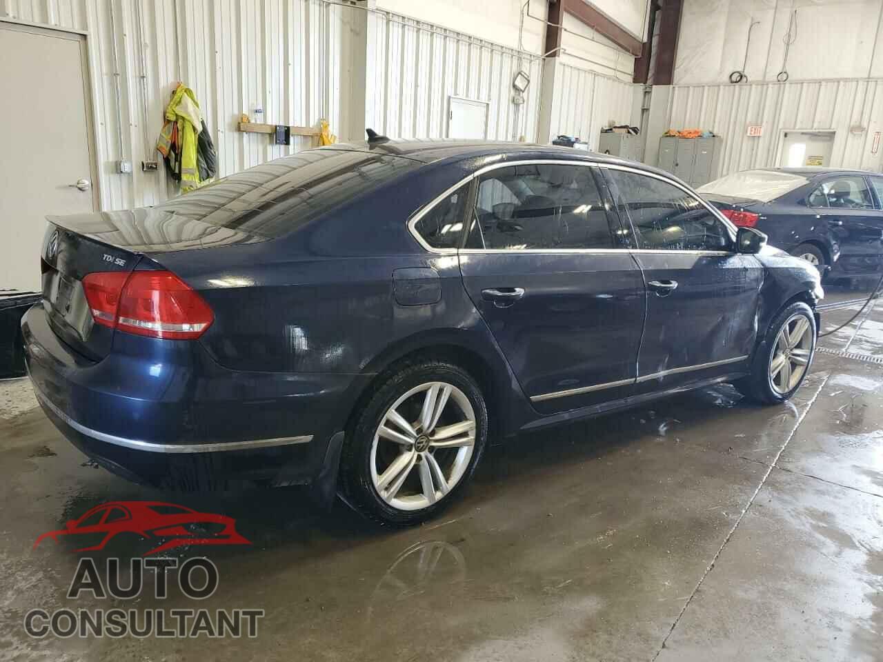 VOLKSWAGEN PASSAT 2014 - 1VWBN7A34EC109088