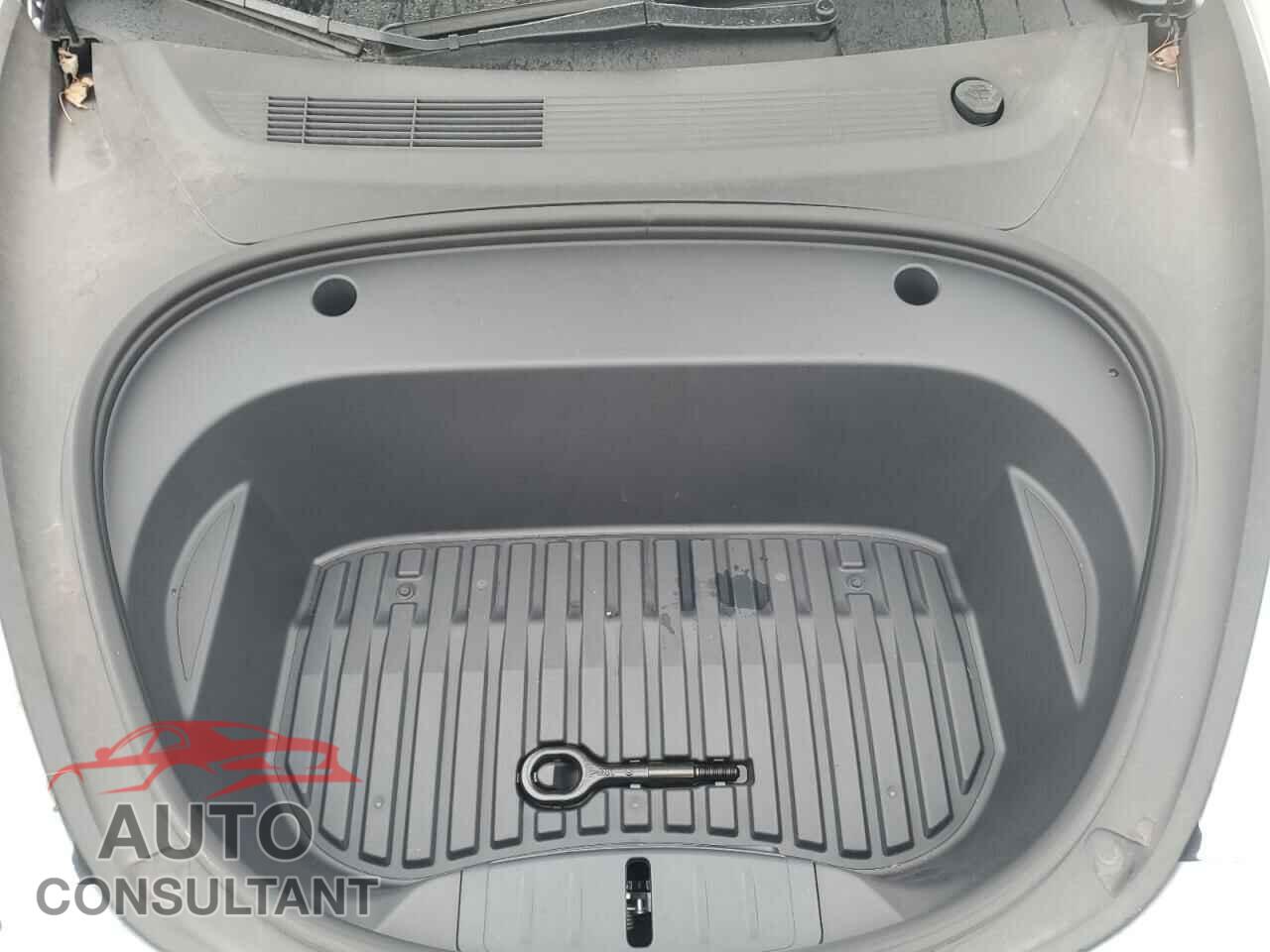 TESLA MODEL 3 2023 - 5YJ3E1EA7PF411817