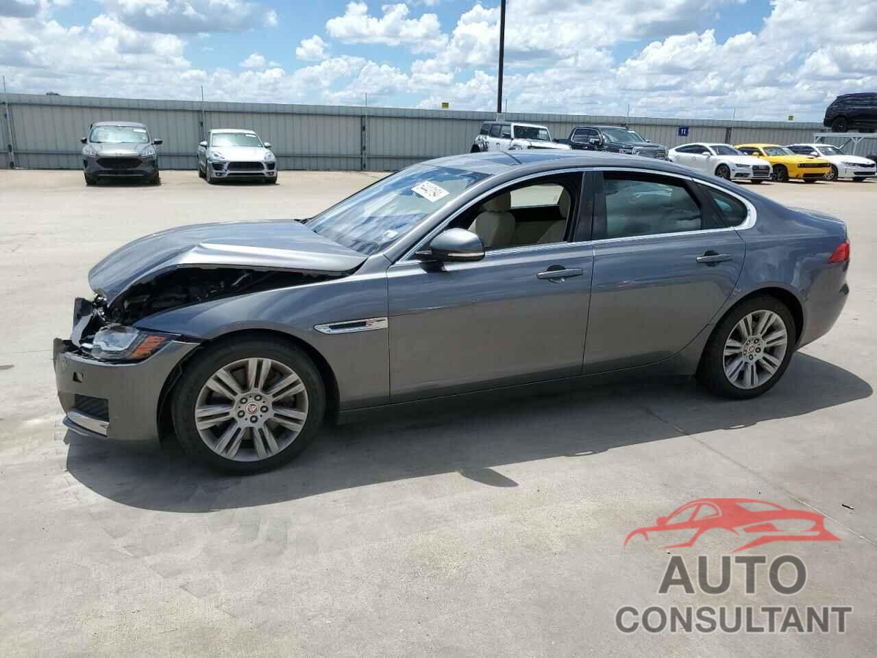 JAGUAR XF 2017 - SAJBJ4BV6HCY43086