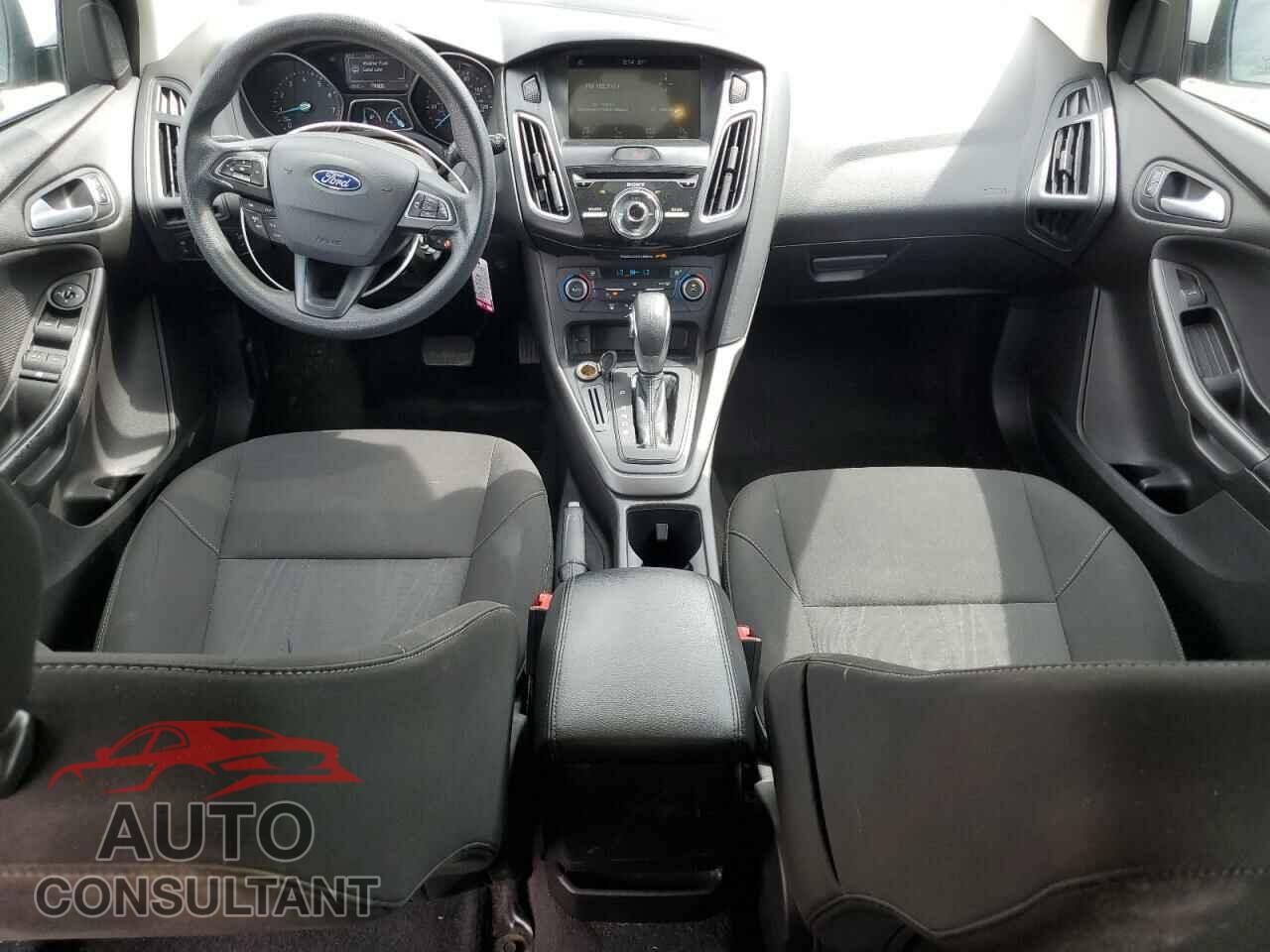 FORD FOCUS 2018 - 1FADP3M27JL215827