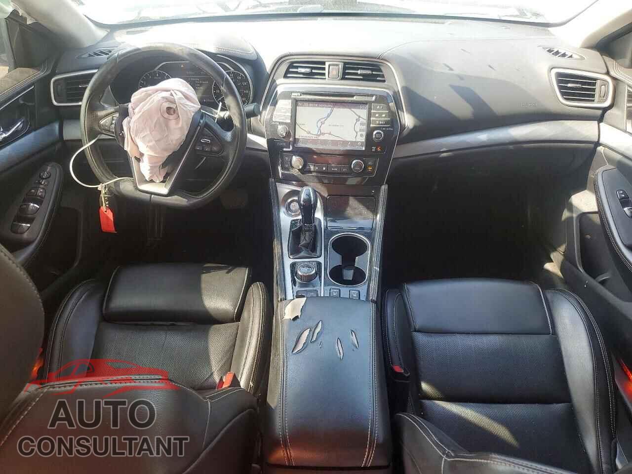NISSAN MAXIMA 2018 - 1N4AA6AP1JC378527
