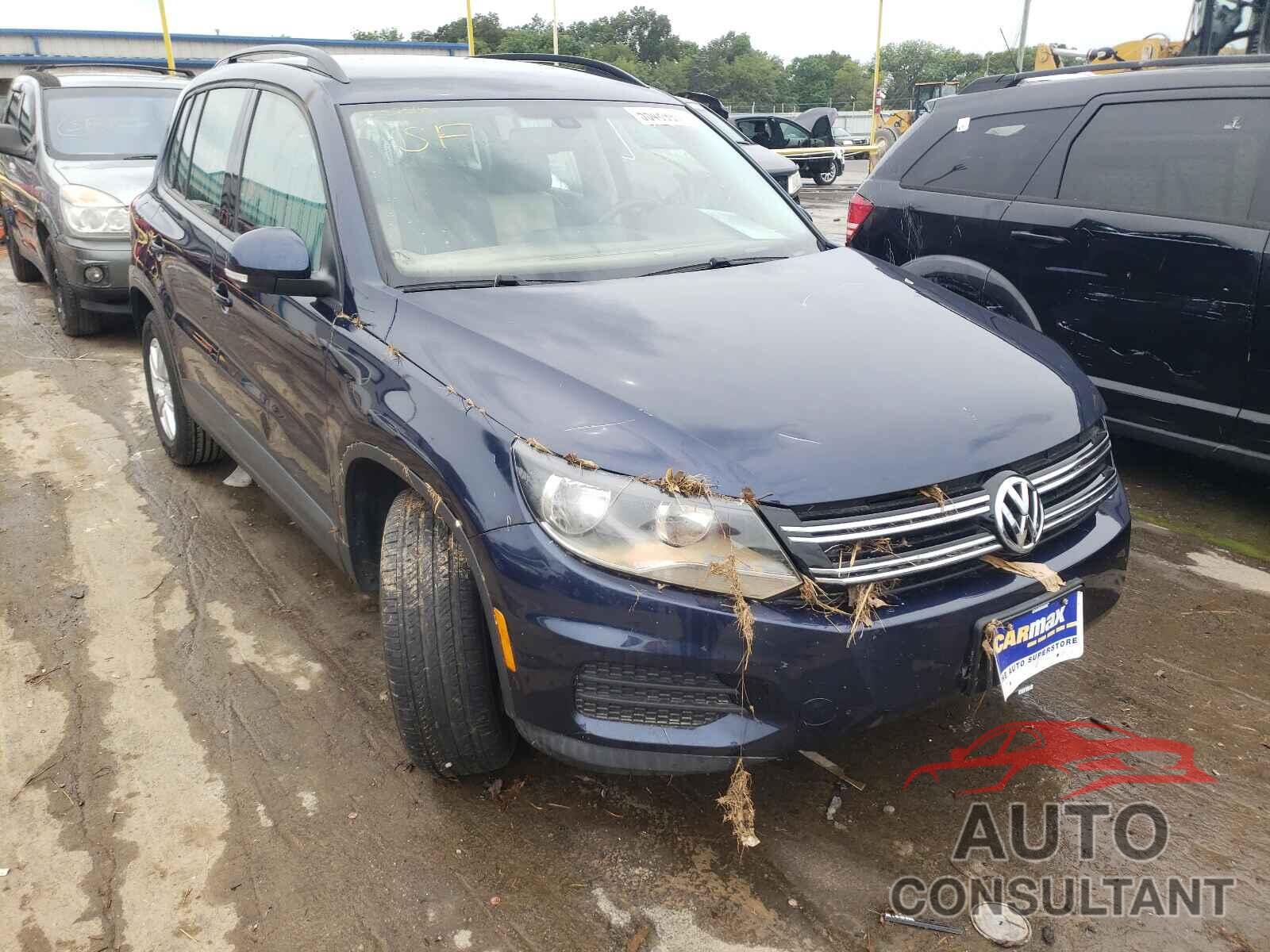 VOLKSWAGEN TIGUAN 2016 - WVGAV7AX4GW598333