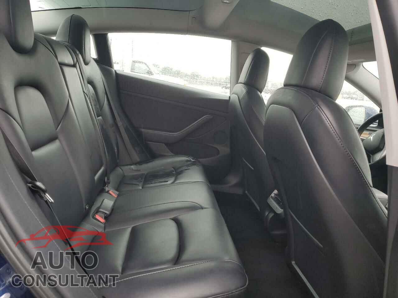 TESLA MODEL 3 2022 - 5YJ3E1EA1NF371585