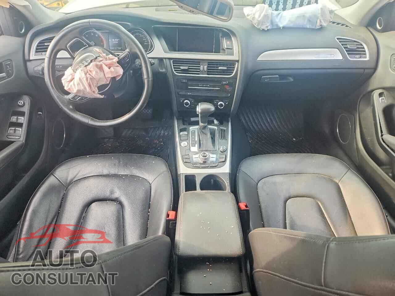 AUDI A4 2013 - WAUKFCFL9DN029416