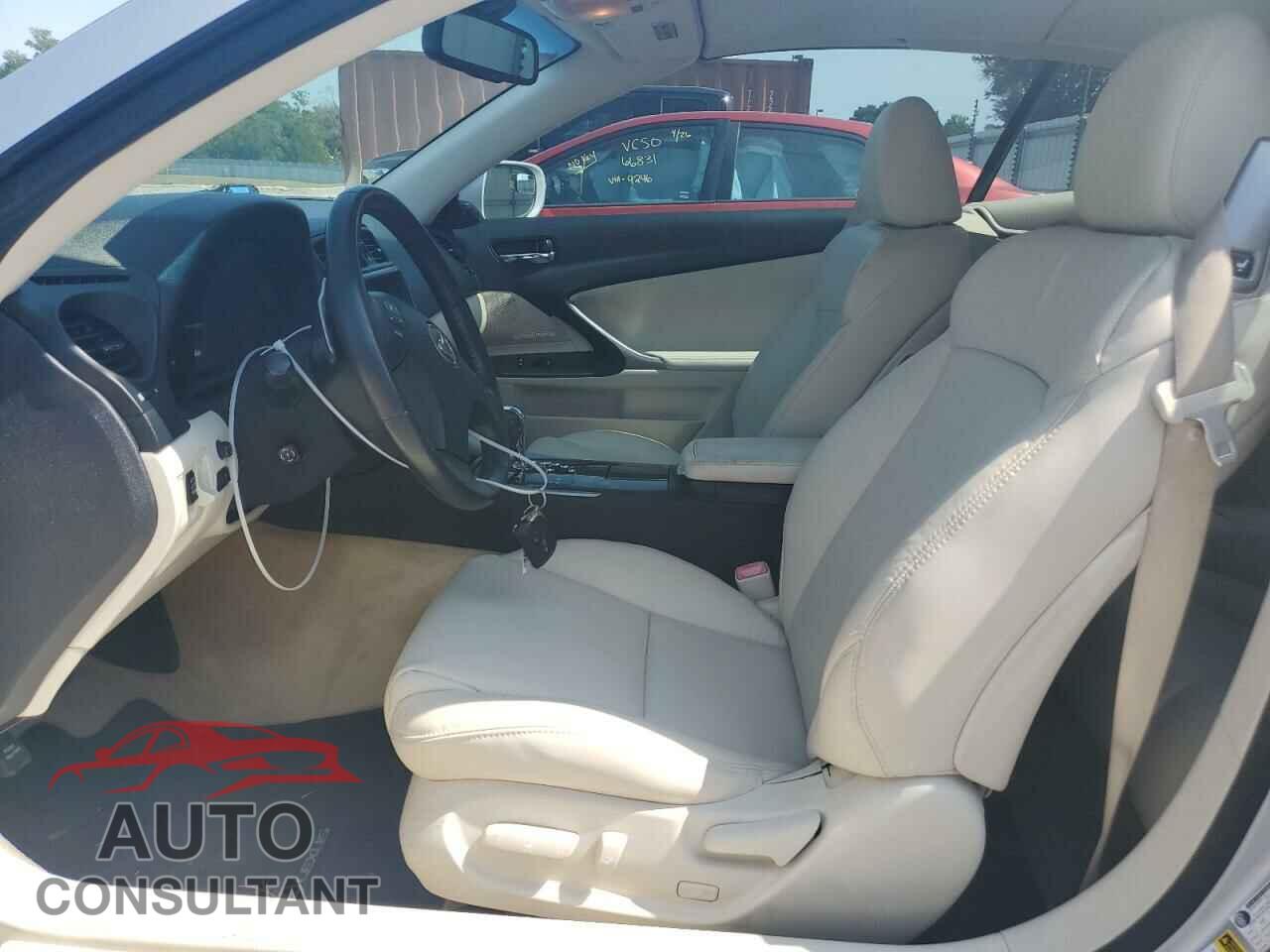 LEXUS IS 2010 - JTHFE2C22A2504798