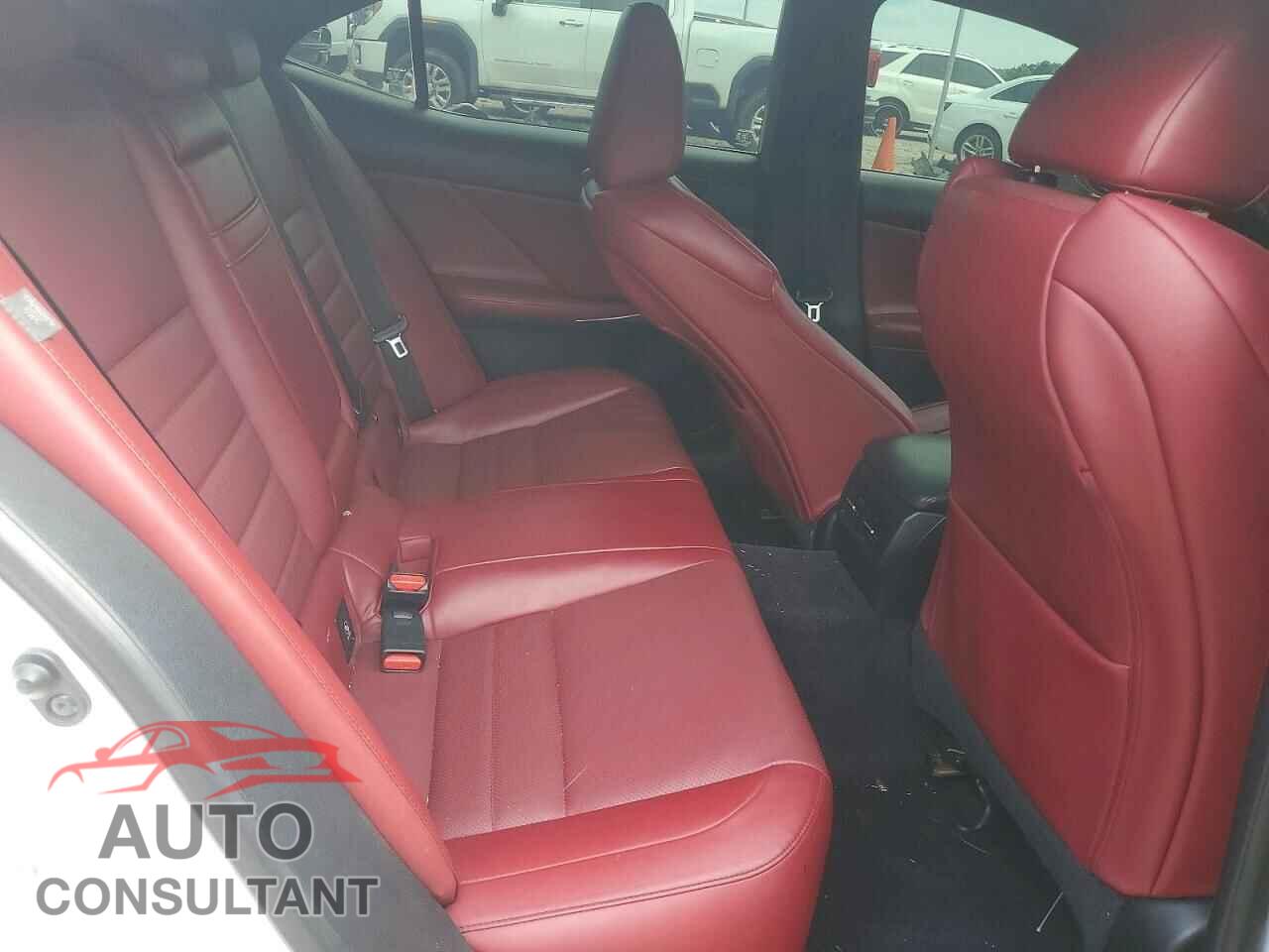 LEXUS IS 2014 - JTHBE1D23E5012650