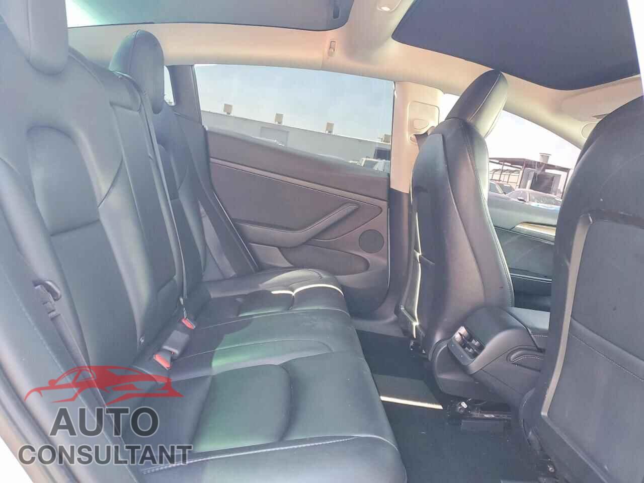 TESLA MODEL 3 2022 - 5YJ3E1EA1NF288917