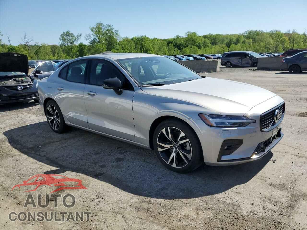 VOLVO S60 CORE 2023 - 7JRL12FV1PG234286