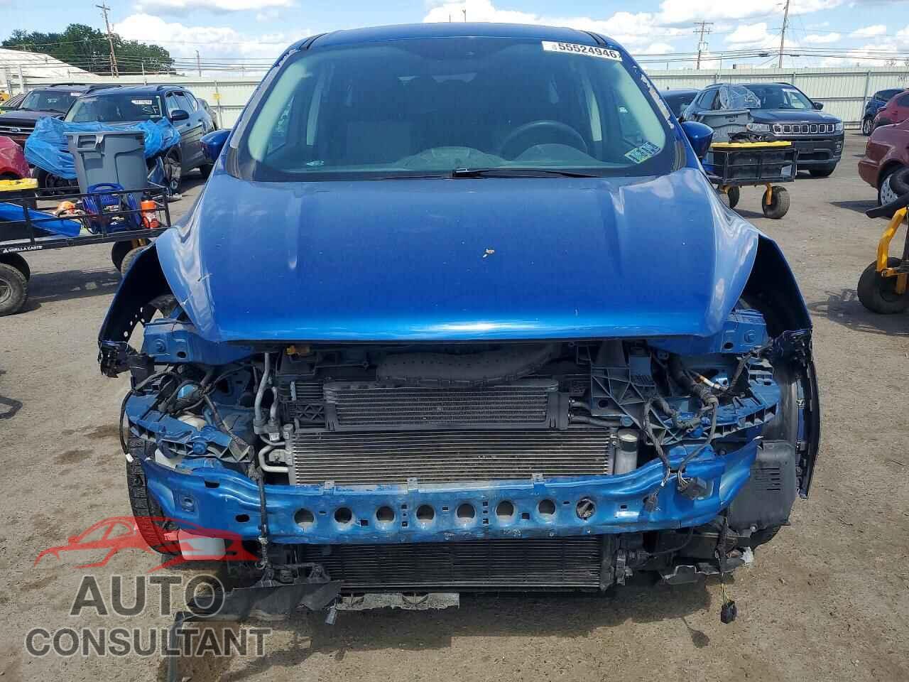 FORD ESCAPE 2017 - 1FMCU9GD0HUB35140