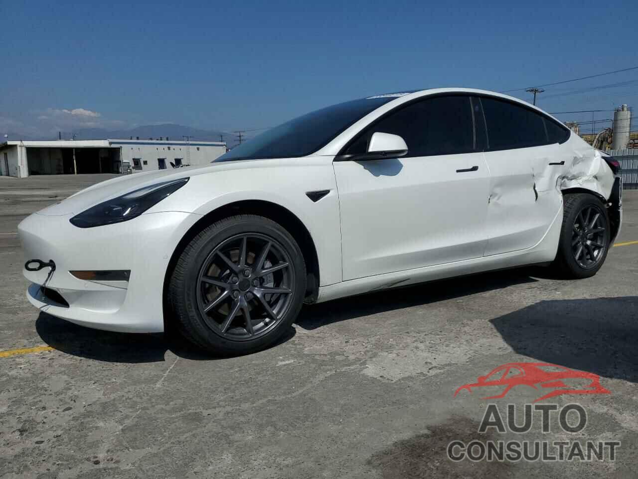 TESLA MODEL 3 2022 - 5YJ3E1EB4NF332403