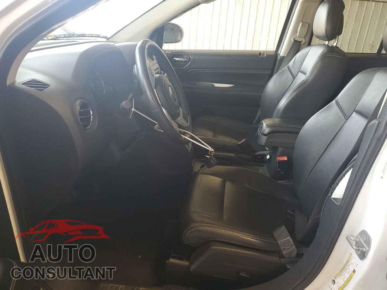 JEEP COMPASS 2015 - 1C4NJDEB1FD184600