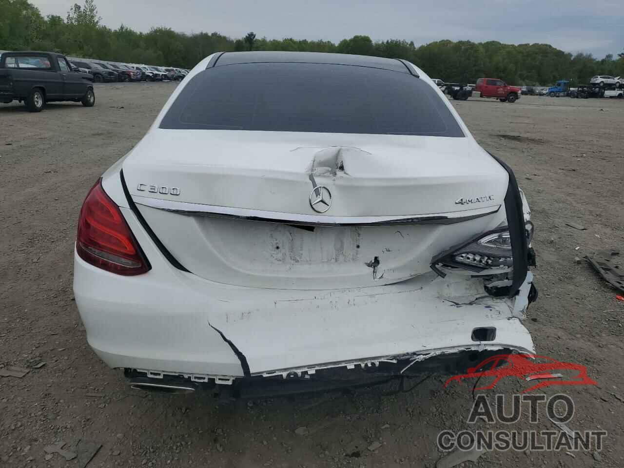 MERCEDES-BENZ C-CLASS 2015 - 55SWF4KB5FU091158