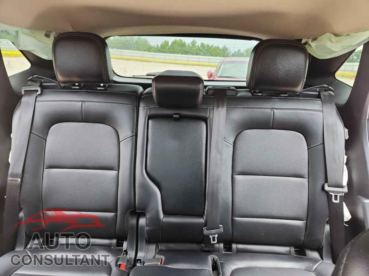 FORD ESCAPE 2020 - 1FMCU0H63LUA13702