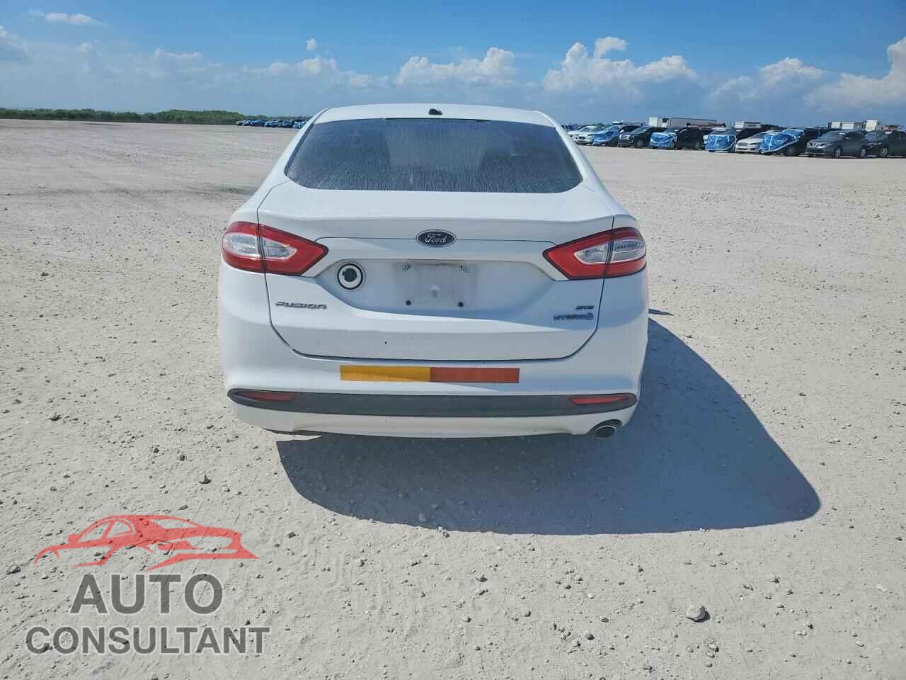 FORD FUSION 2013 - 3FA6P0LU3DR150331
