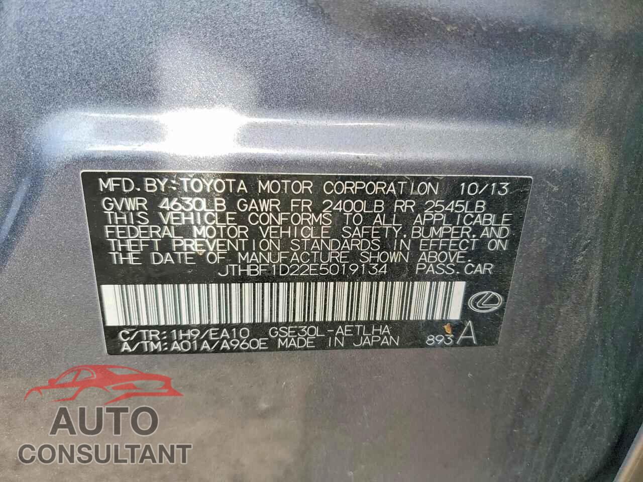 LEXUS IS 2014 - JTHBF1D22E5019134