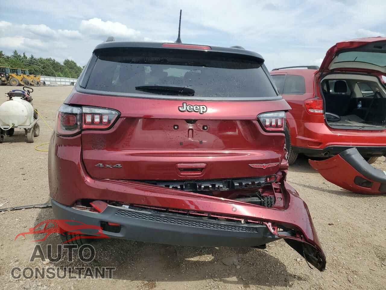 JEEP COMPASS 2022 - 3C4NJDDB9NT151533