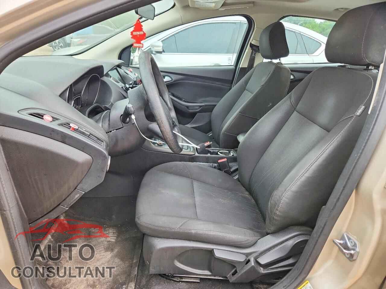 FORD FOCUS 2017 - 1FADP3H20HL237172