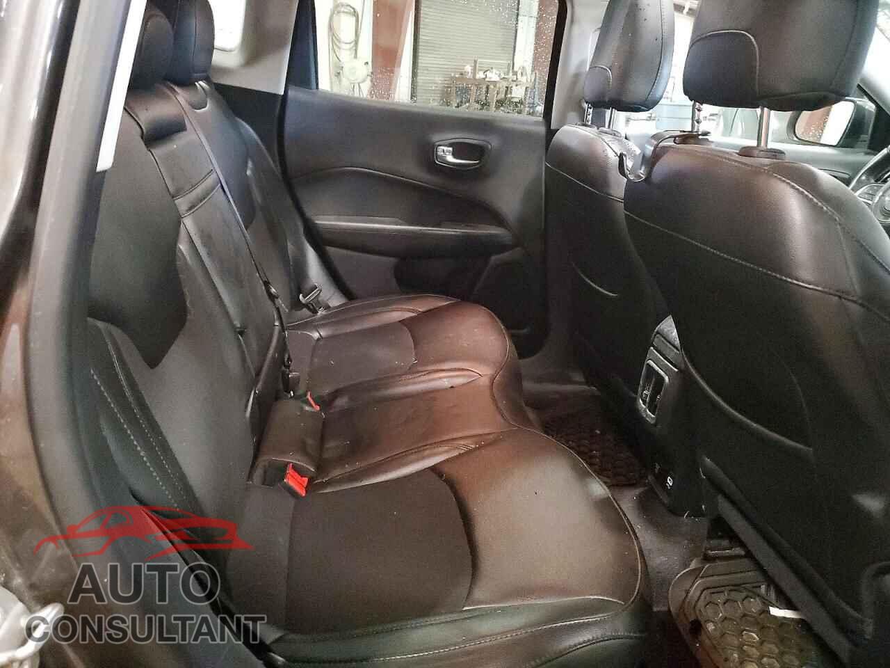 JEEP COMPASS 2019 - 3C4NJDBB0KT690170