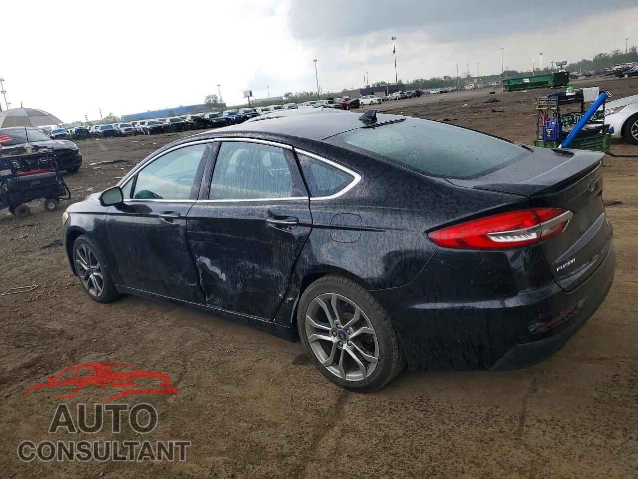 FORD FUSION 2019 - 3FA6P0CD9KR149892