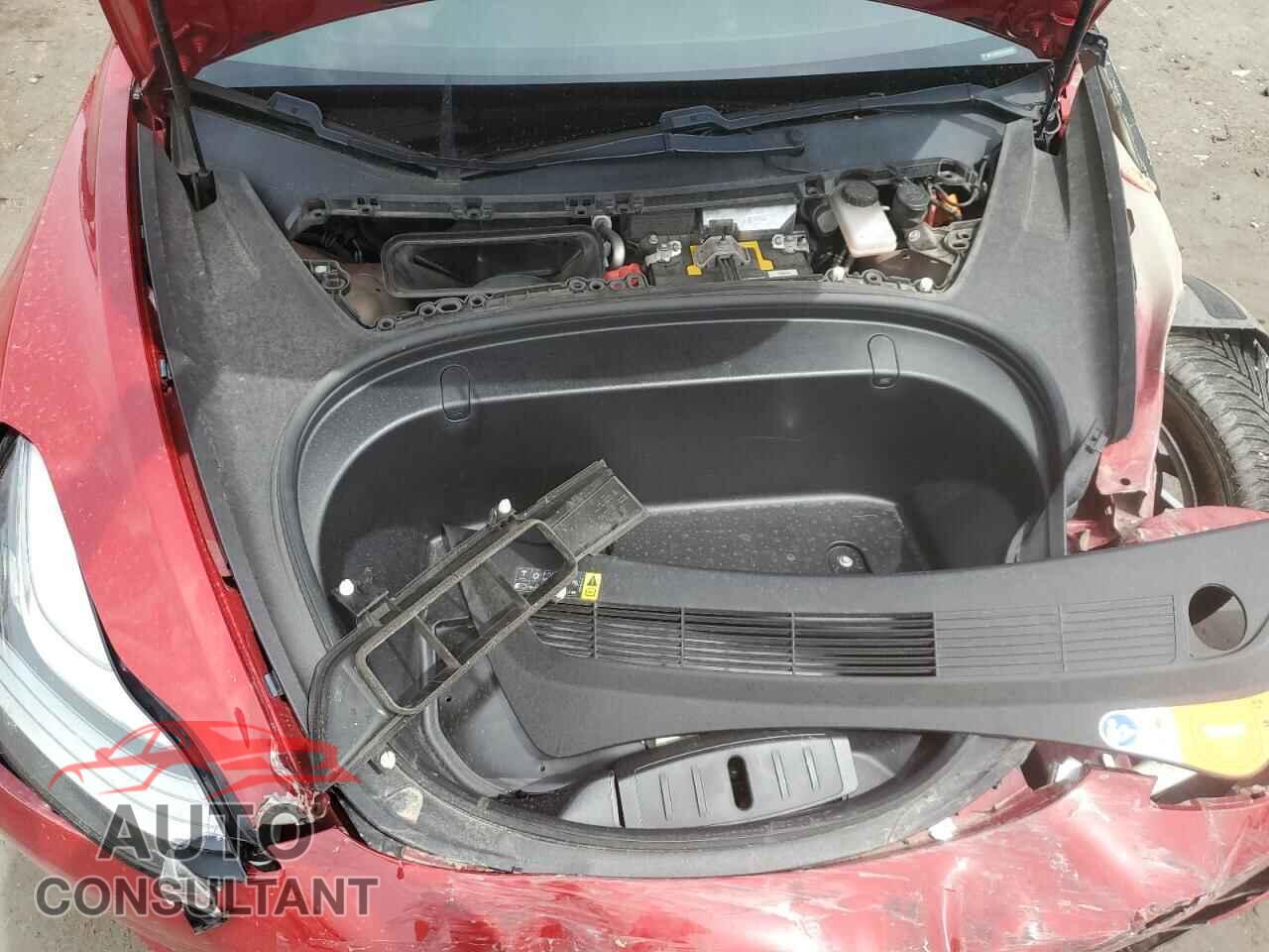TESLA MODEL 3 2018 - 5YJ3E1EA1JF024428