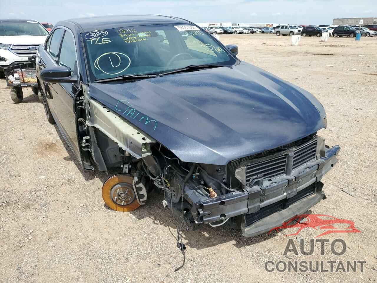 FORD TAURUS 2017 - 1FAHP2E89HG135110